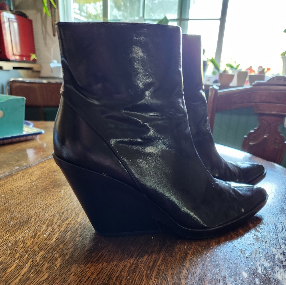Stacked heel Zara Trufaluc boots